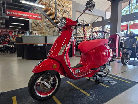 2025 Vespa Primavera 150 Red in Fort Myers, Florida - Photo 18