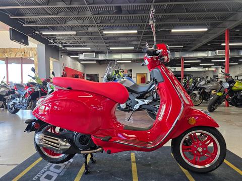 2025 Vespa Primavera 150 Red in Fort Myers, Florida - Photo 1