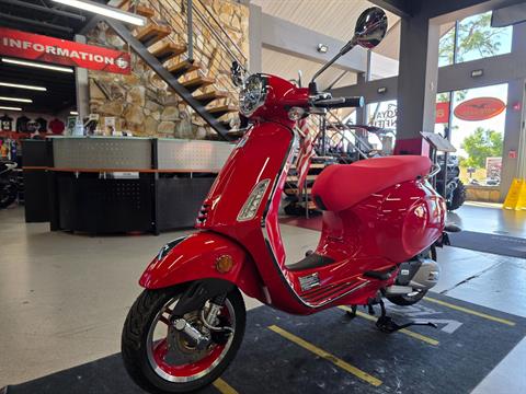 2025 Vespa Primavera 150 Red in Fort Myers, Florida - Photo 20