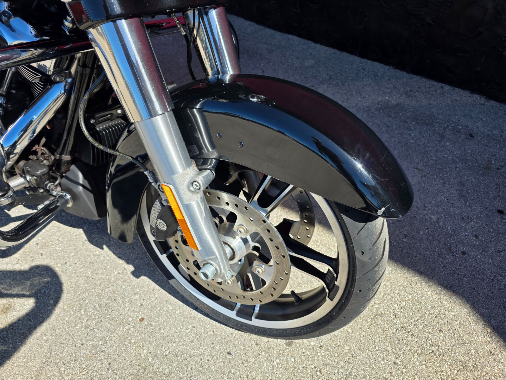 2017 Harley-Davidson Street Glide® Special in Fort Myers, Florida - Photo 4