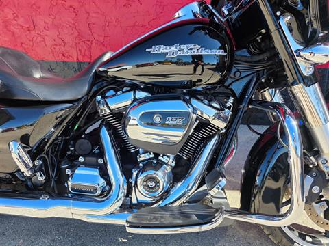 2017 Harley-Davidson Street Glide® Special in Fort Myers, Florida - Photo 5
