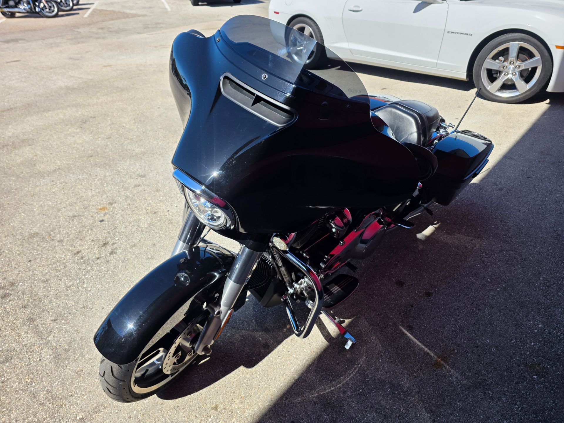 2017 Harley-Davidson Street Glide® Special in Fort Myers, Florida - Photo 16