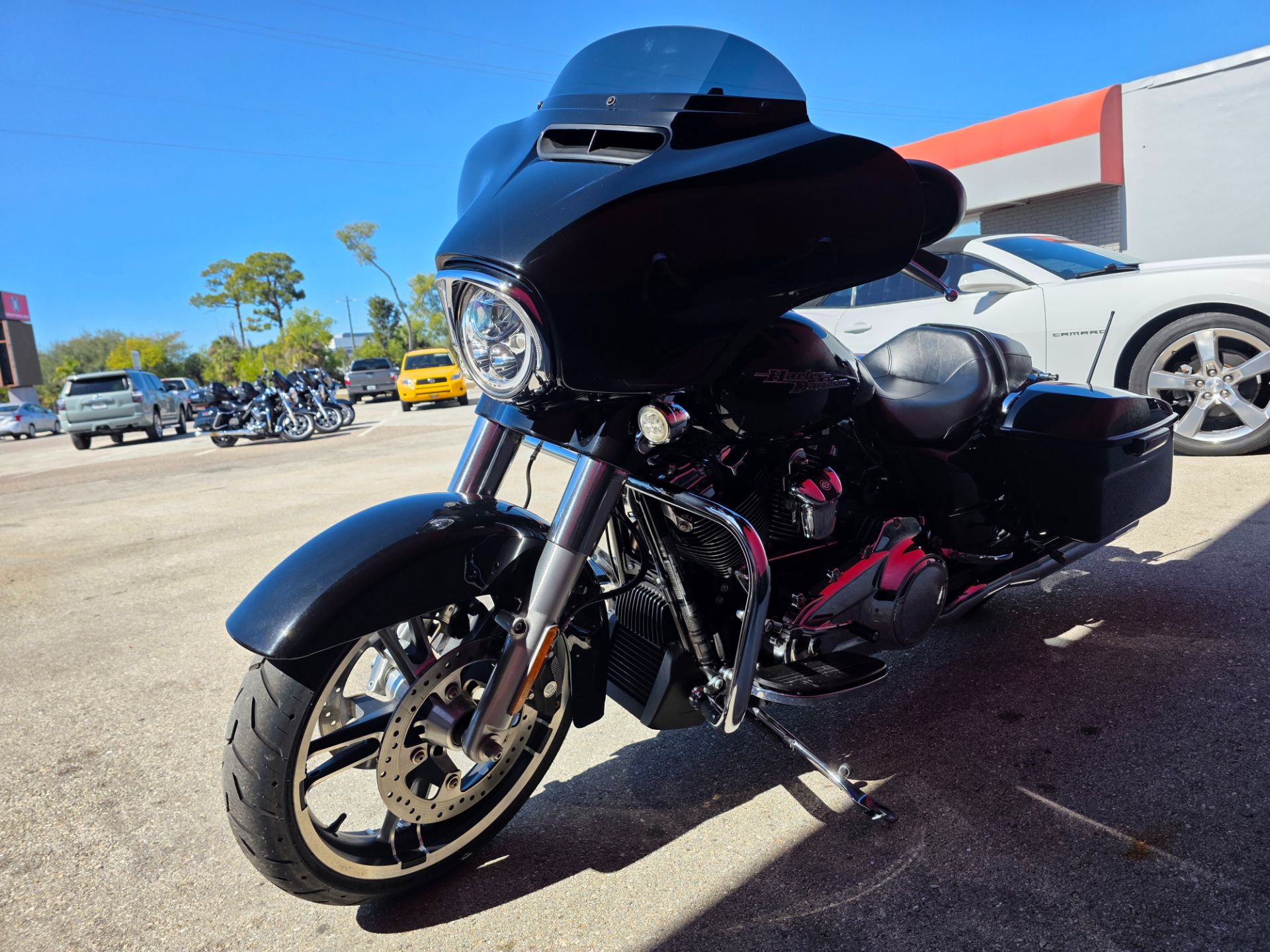2017 Harley-Davidson Street Glide® Special in Fort Myers, Florida - Photo 17