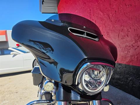 2017 Harley-Davidson Street Glide® Special in Fort Myers, Florida - Photo 22