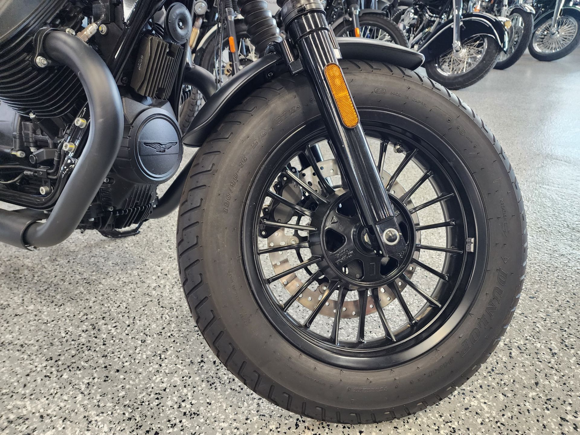 2023 Moto Guzzi V9 Bobber Special Edition in Fort Myers, Florida - Photo 3