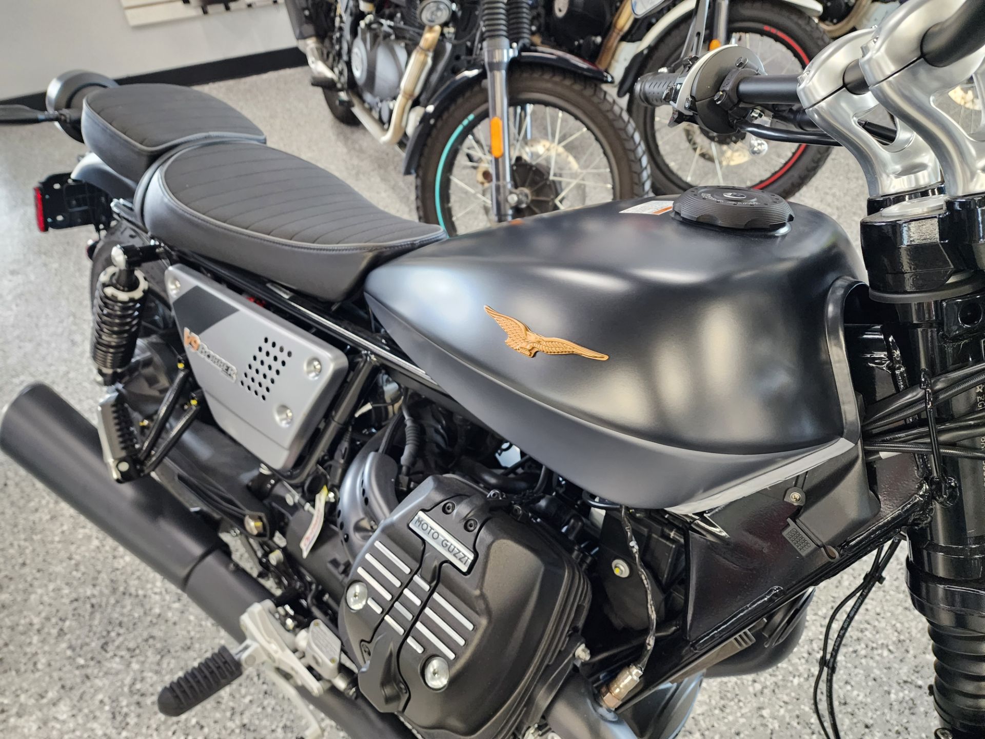 Cafe Racer V9 Bobber Custom New 2023 Moto Guzzi V9 Bobber Special