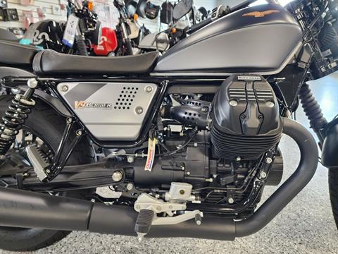 2023 Moto Guzzi V9 Bobber Special Edition in Fort Myers, Florida - Photo 6