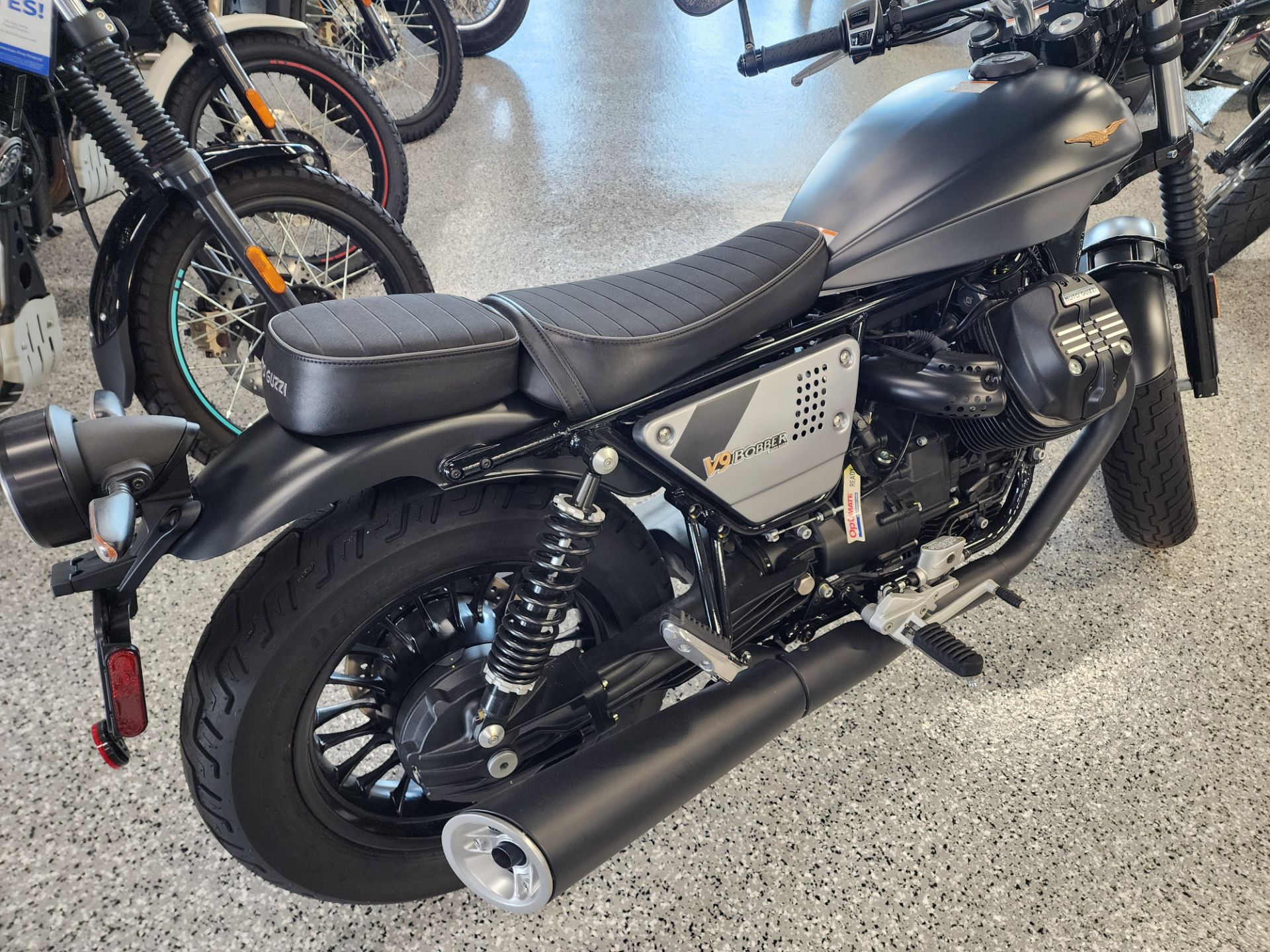 2023 Moto Guzzi V9 Bobber Special Edition in Fort Myers, Florida - Photo 7