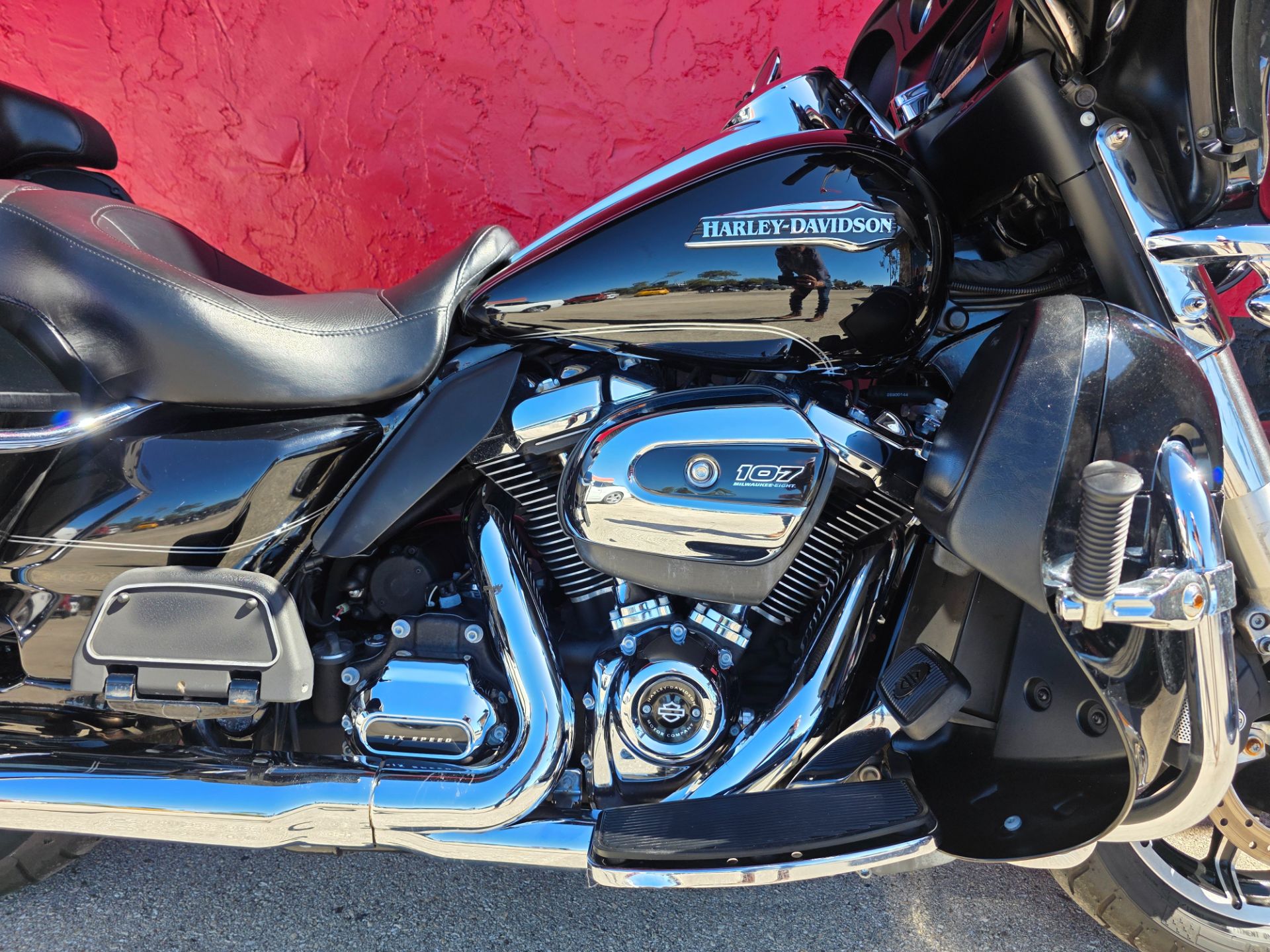 2017 Harley-Davidson Electra Glide® Ultra Classic® in Fort Myers, Florida - Photo 7