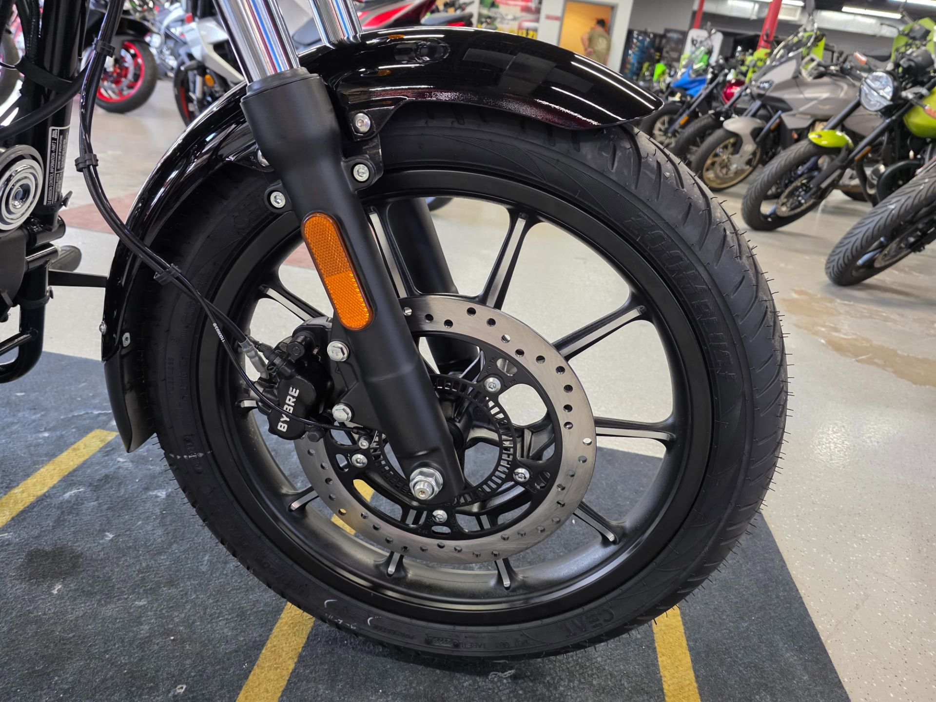 2024 Royal Enfield Meteor 350 in Fort Myers, Florida - Photo 4