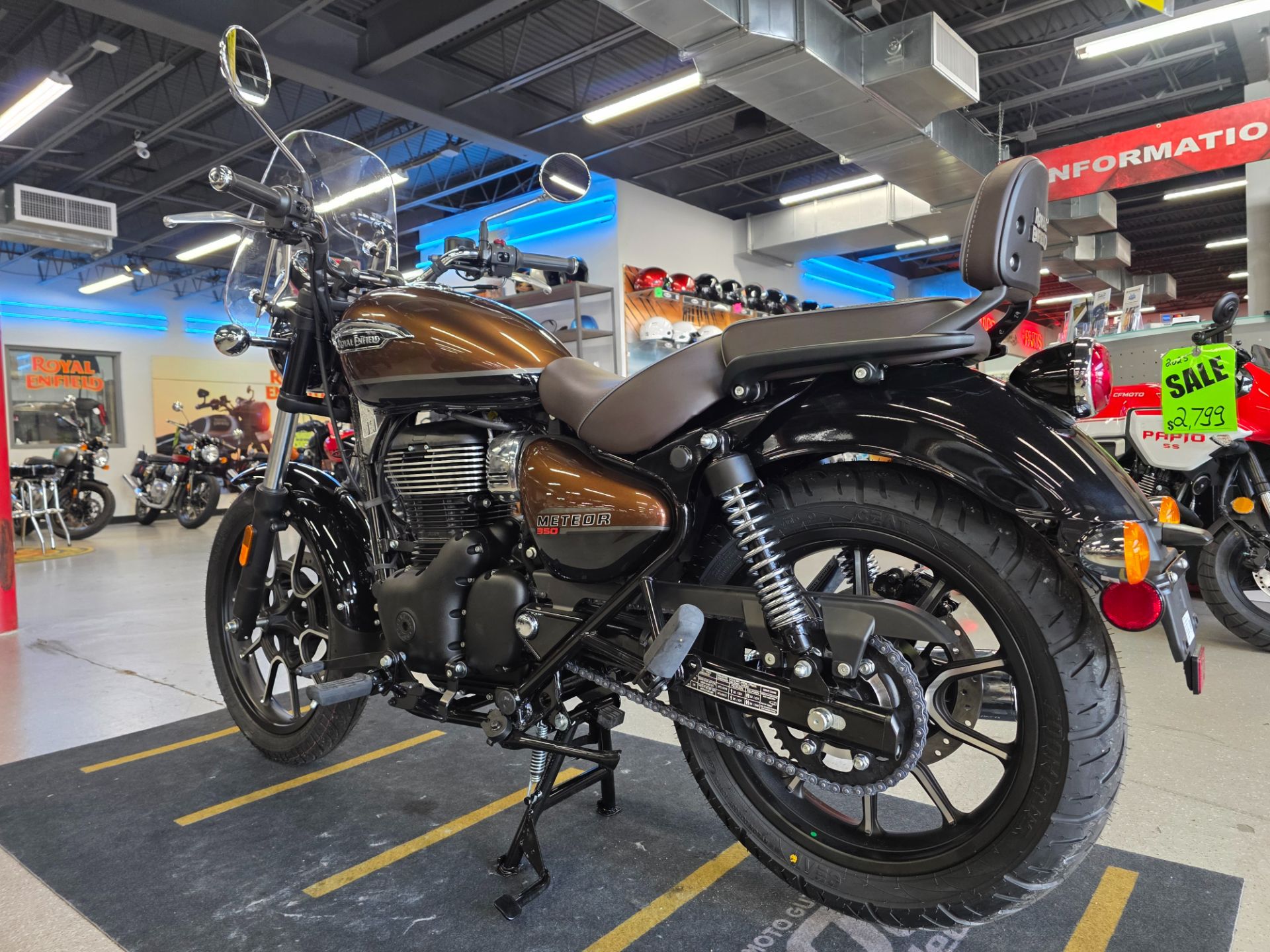 2024 Royal Enfield Meteor 350 in Fort Myers, Florida - Photo 13