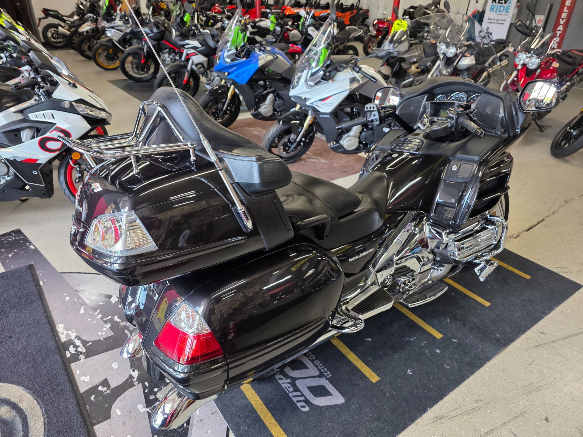 2010 Honda Gold Wing® Audio Comfort in Fort Myers, Florida - Photo 8