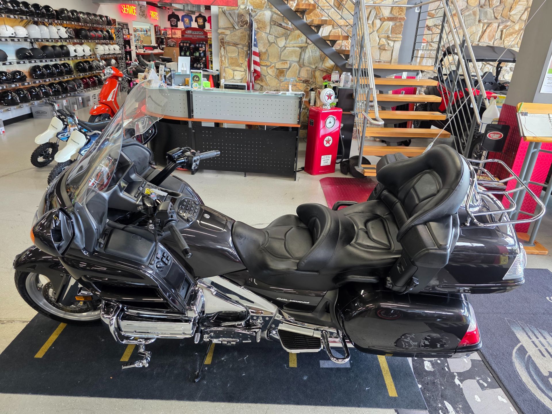 2010 Honda Gold Wing® Audio Comfort in Fort Myers, Florida - Photo 14