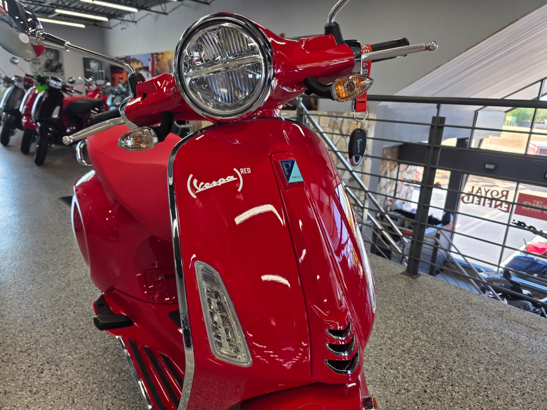 2025 Vespa Elettrica Red 70 in Fort Myers, Florida - Photo 4