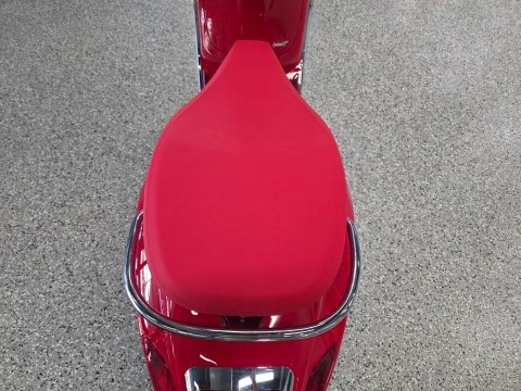2025 Vespa Elettrica Red 70 in Fort Myers, Florida - Photo 13