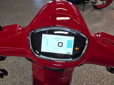 2025 Vespa Elettrica Red 70 in Fort Myers, Florida - Photo 14