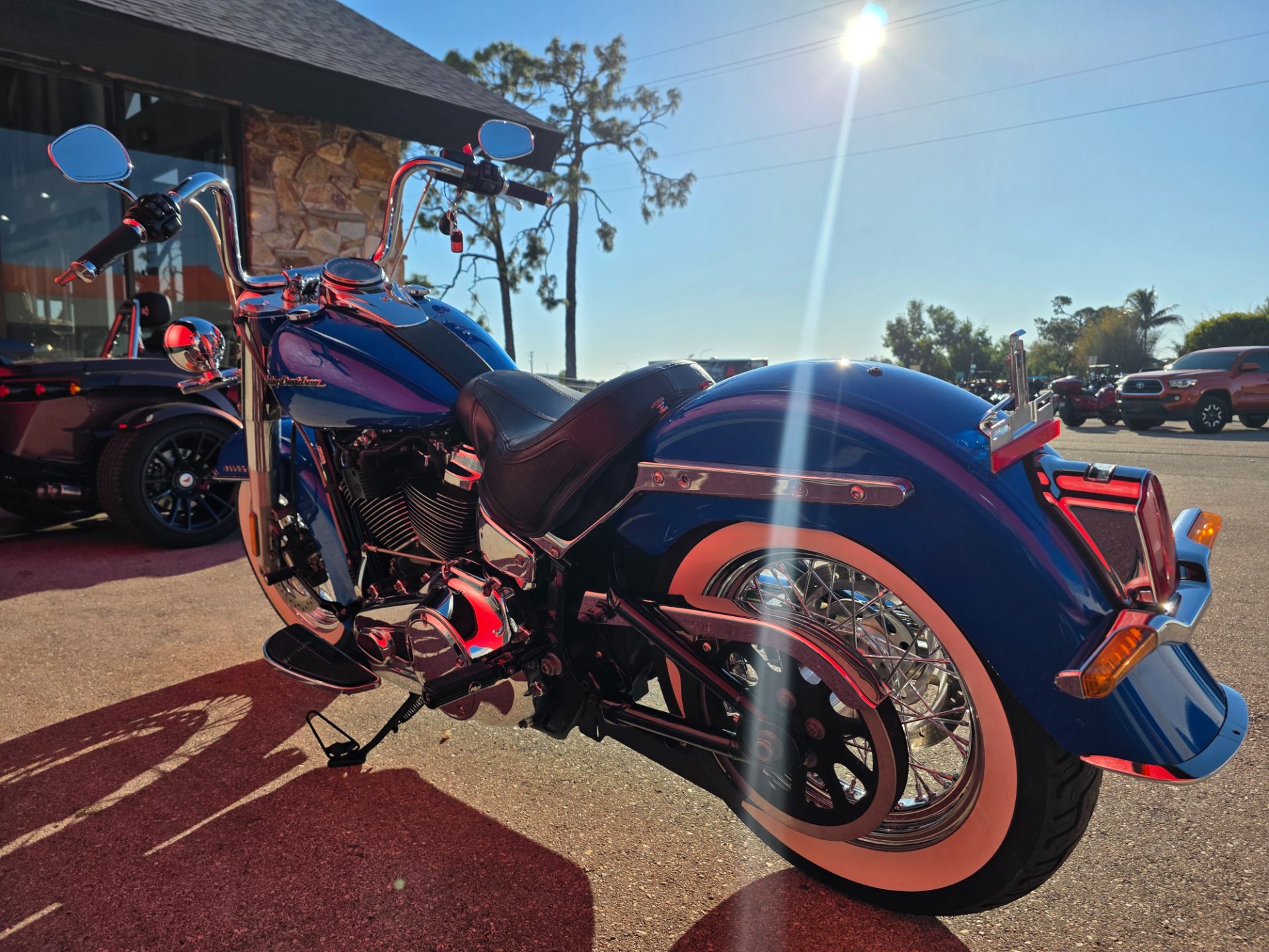 2018 Harley-Davidson Softail® Deluxe 107 in Fort Myers, Florida - Photo 13