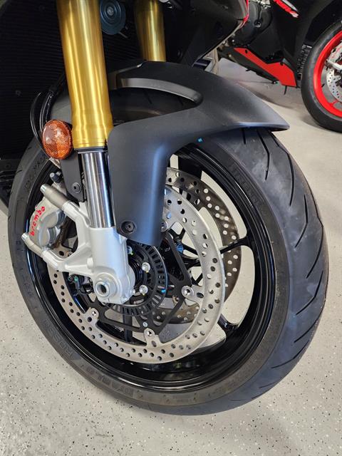 2024 Aprilia Tuono V4 1100 in Fort Myers, Florida - Photo 3