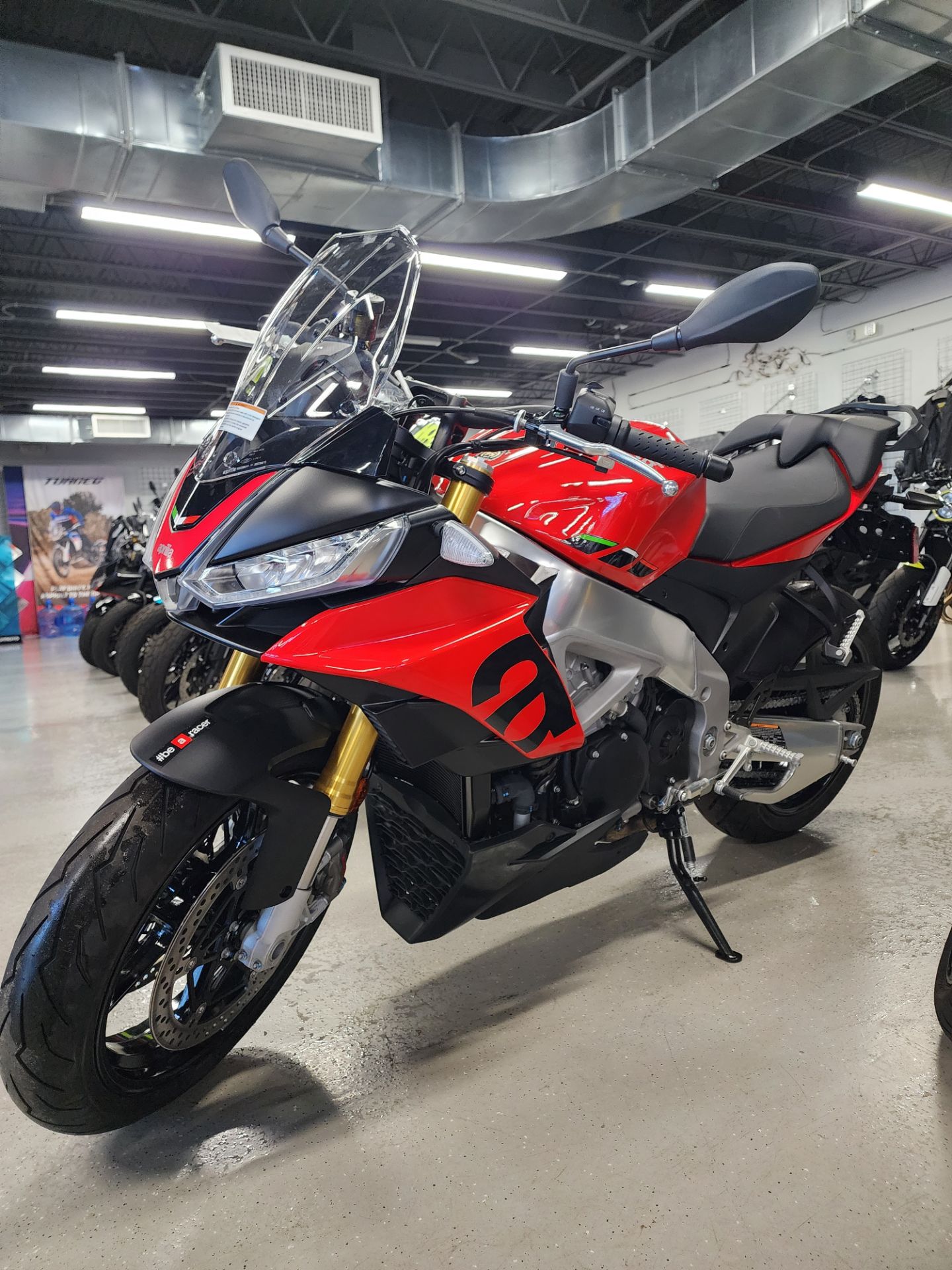 2024 Aprilia Tuono V4 1100 in Fort Myers, Florida - Photo 7