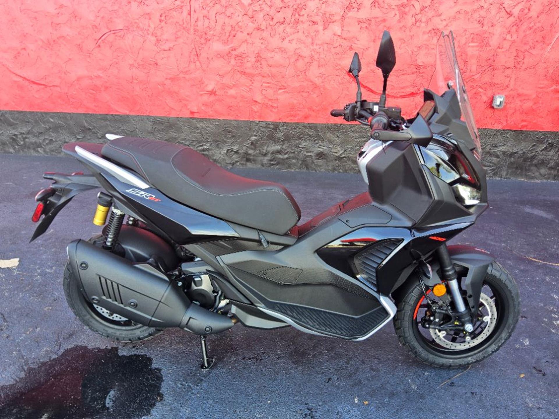 2027 Aprilia SR GT 400 for sale 1235577