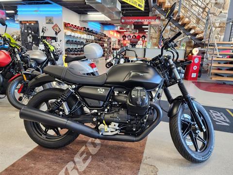2024 Moto Guzzi V7 Stone in Fort Myers, Florida - Photo 1