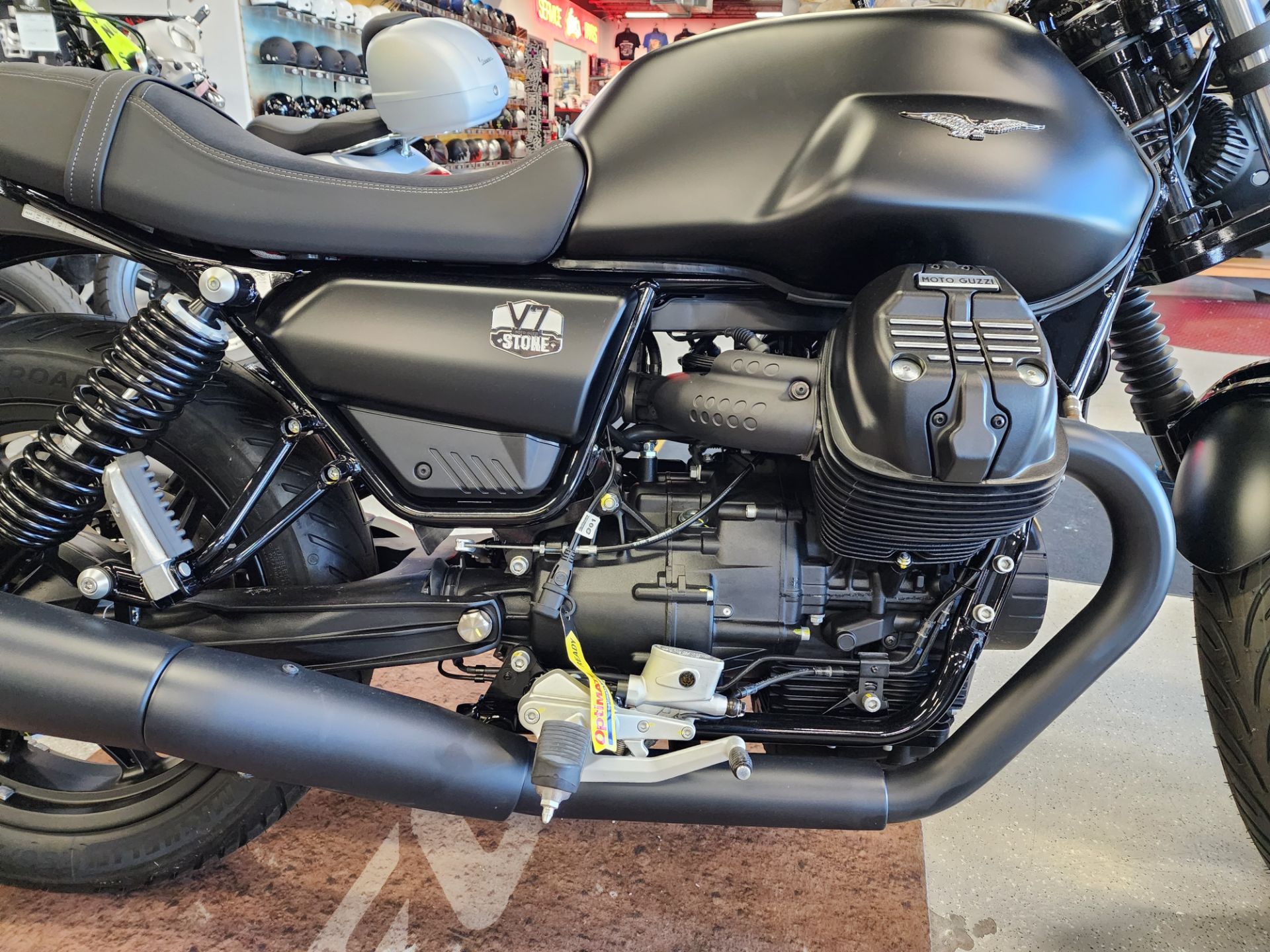 2024 Moto Guzzi V7 Stone in Fort Myers, Florida - Photo 5