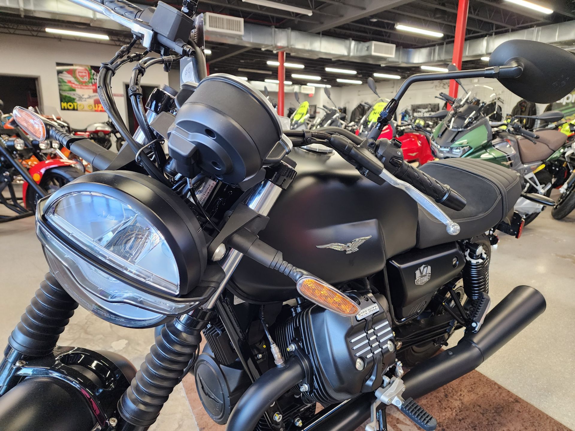 2024 Moto Guzzi V7 Stone in Fort Myers, Florida - Photo 8