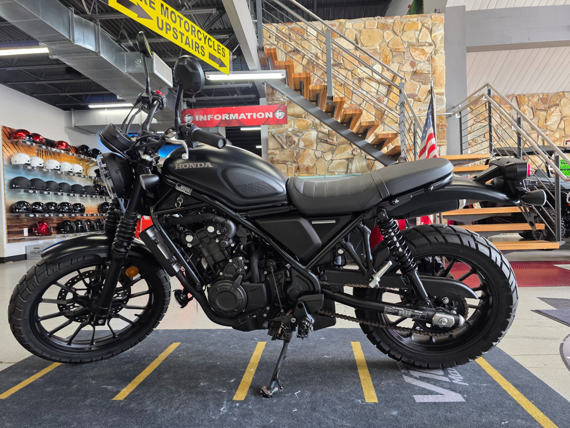 2023 Honda SCL500 in Fort Myers, Florida - Photo 7