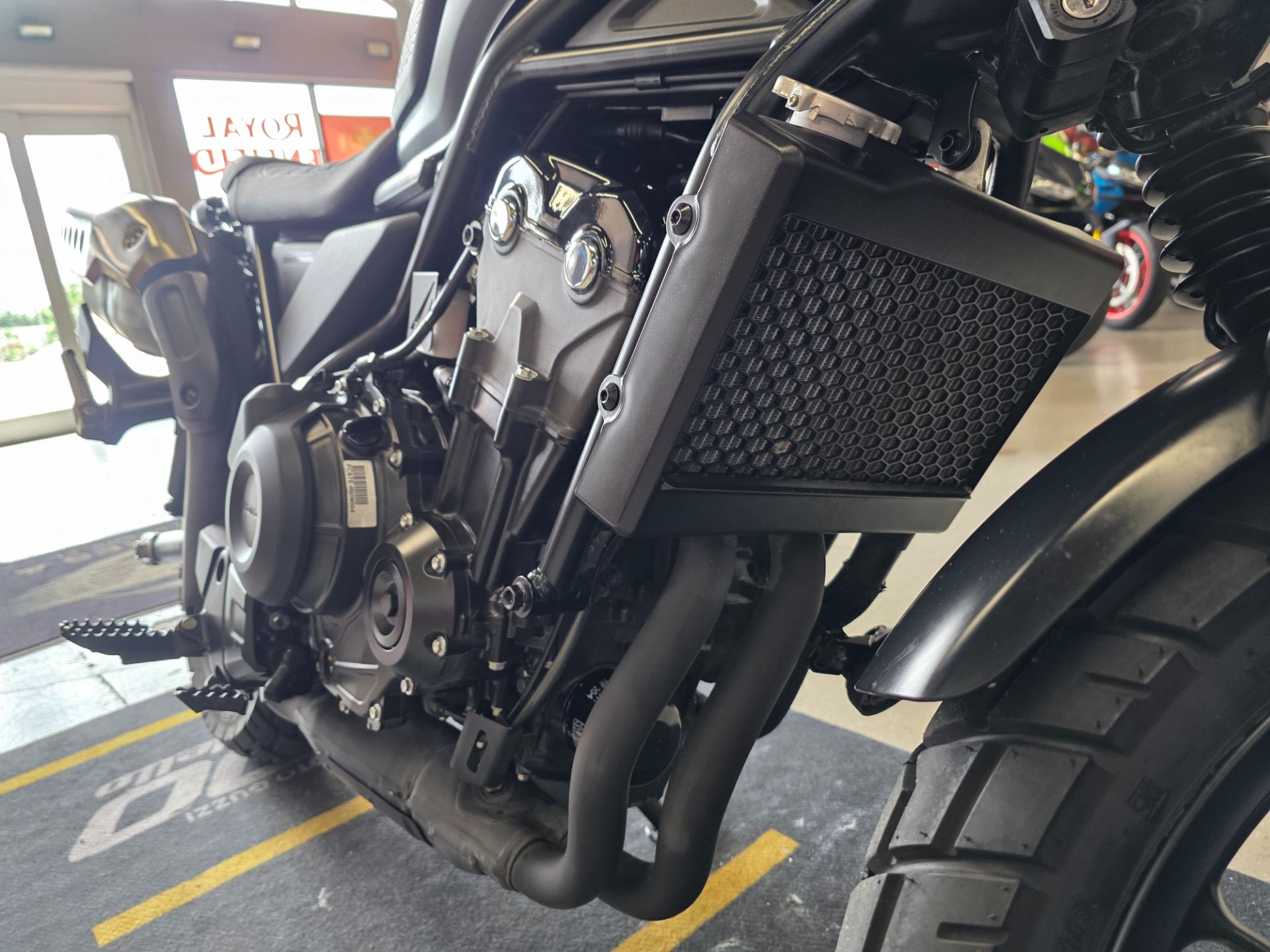 2023 Honda SCL500 in Fort Myers, Florida - Photo 12