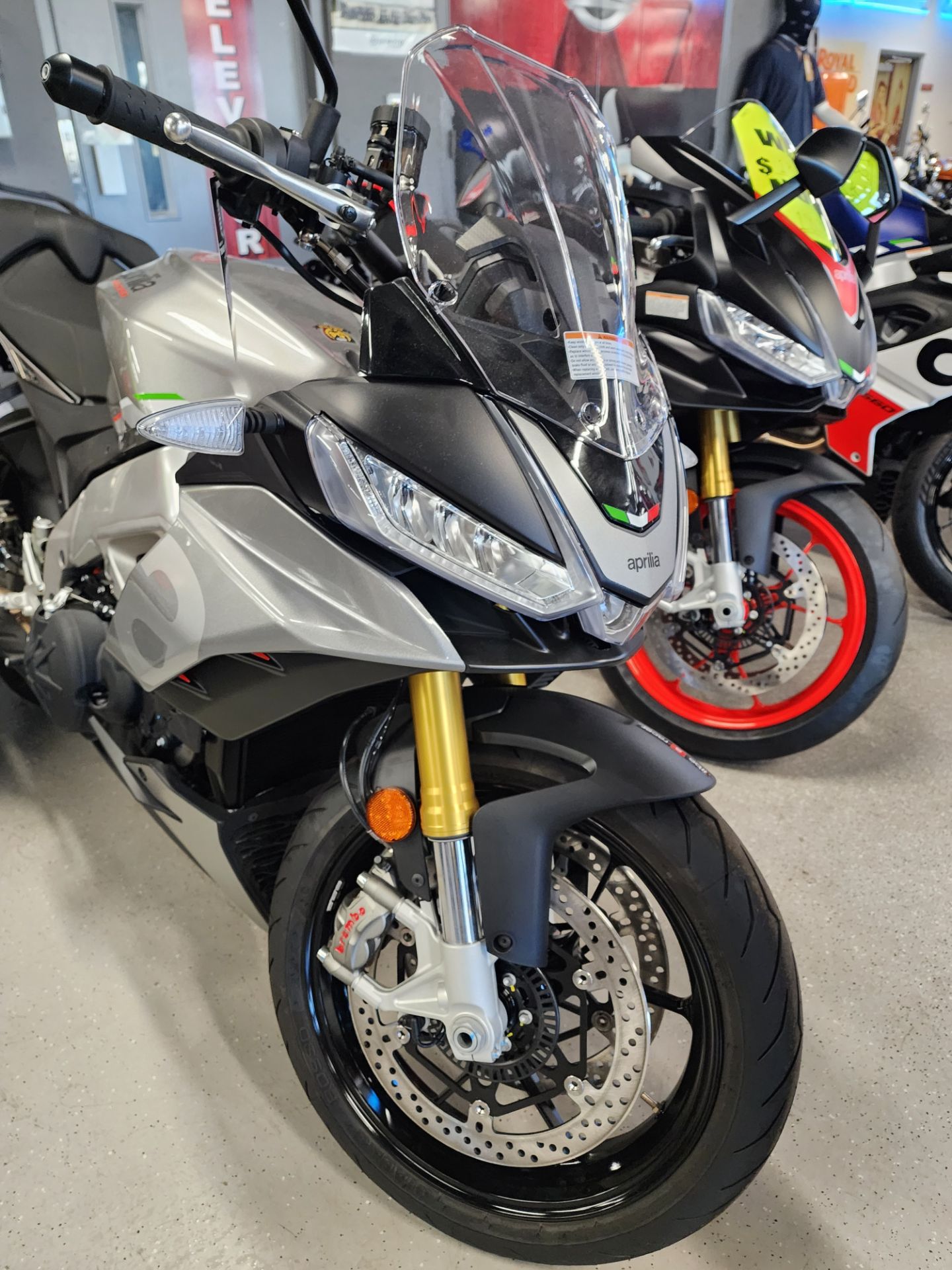2023 Aprilia Tuono V4 1100 in Fort Myers, Florida - Photo 2