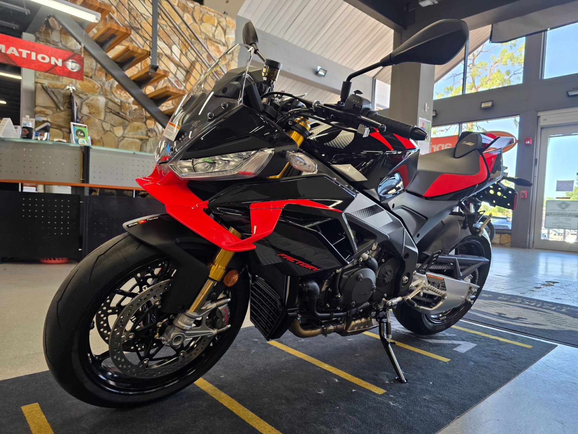 2026 Aprilia Tuono V4 Factory 1100 in Fort Myers, Florida - Photo 10