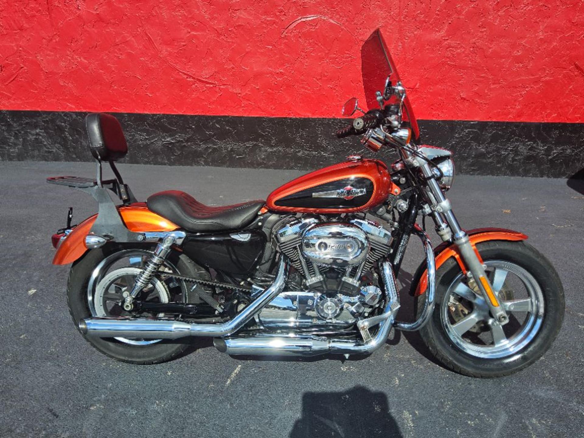 2011 Harley-Davidson Sportster® 1200 Custom 1