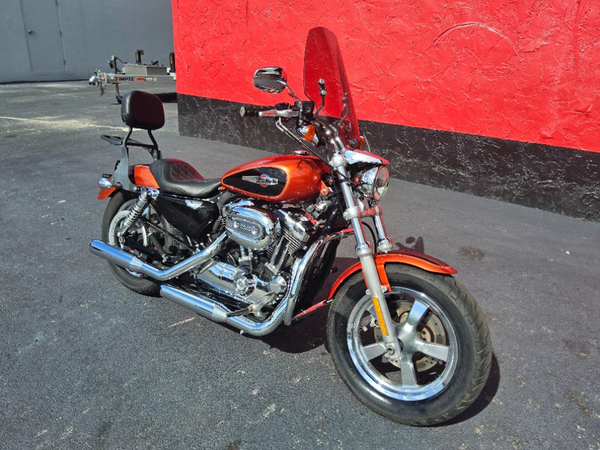 2011 Harley-Davidson Sportster® 1200 Custom 3