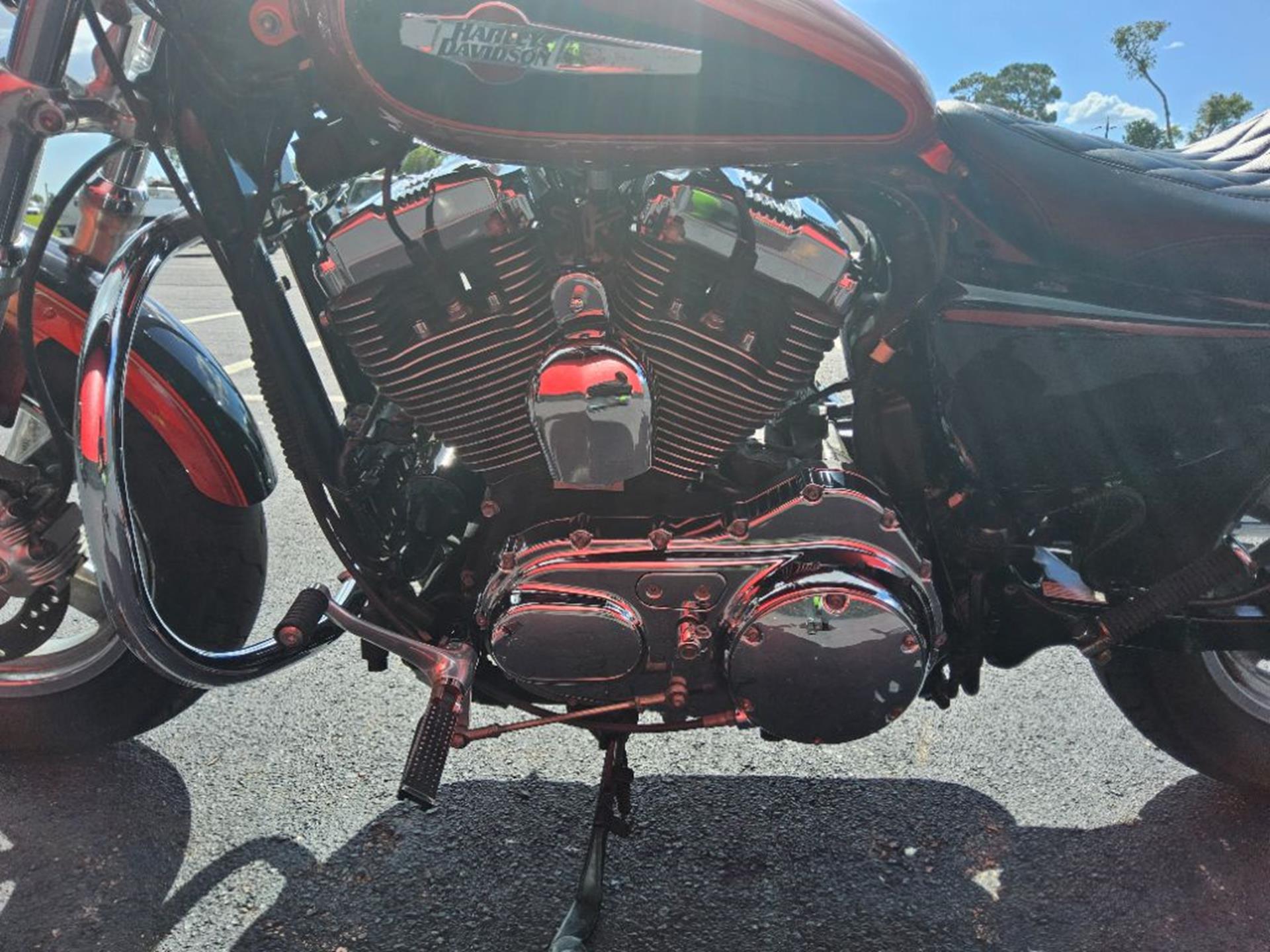 2011 Harley-Davidson Sportster® 1200 Custom 7