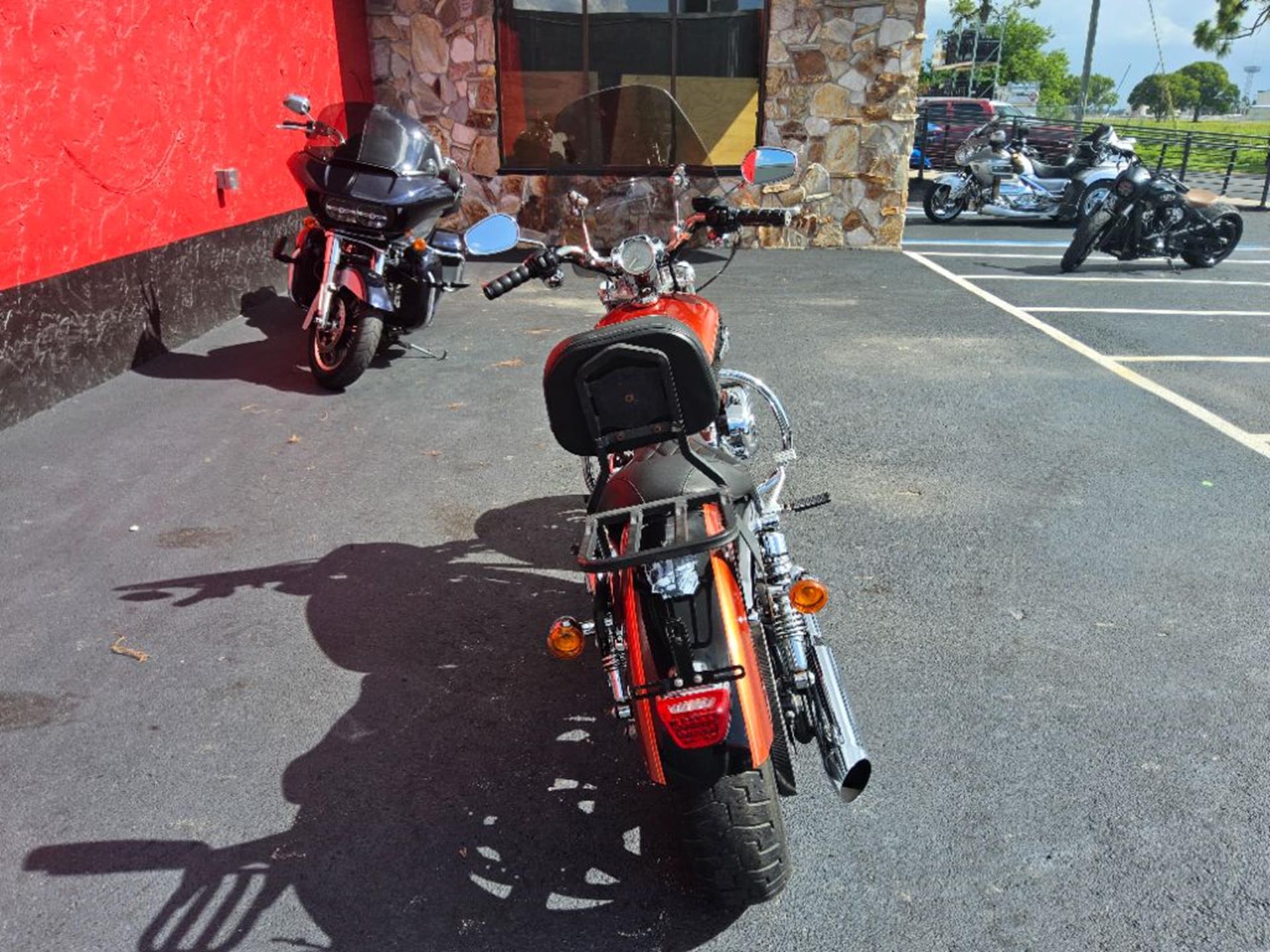 2011 Harley-Davidson Sportster® 1200 Custom 9