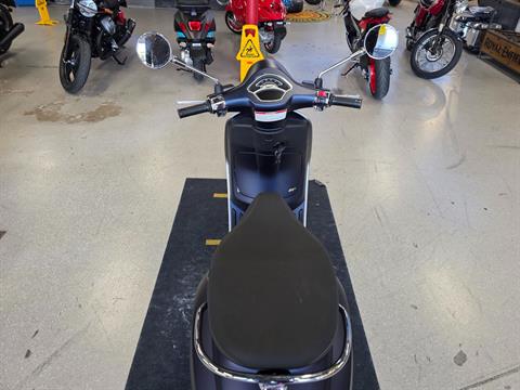 2025 Vespa Primavera 50 Tech in Fort Myers, Florida - Photo 11