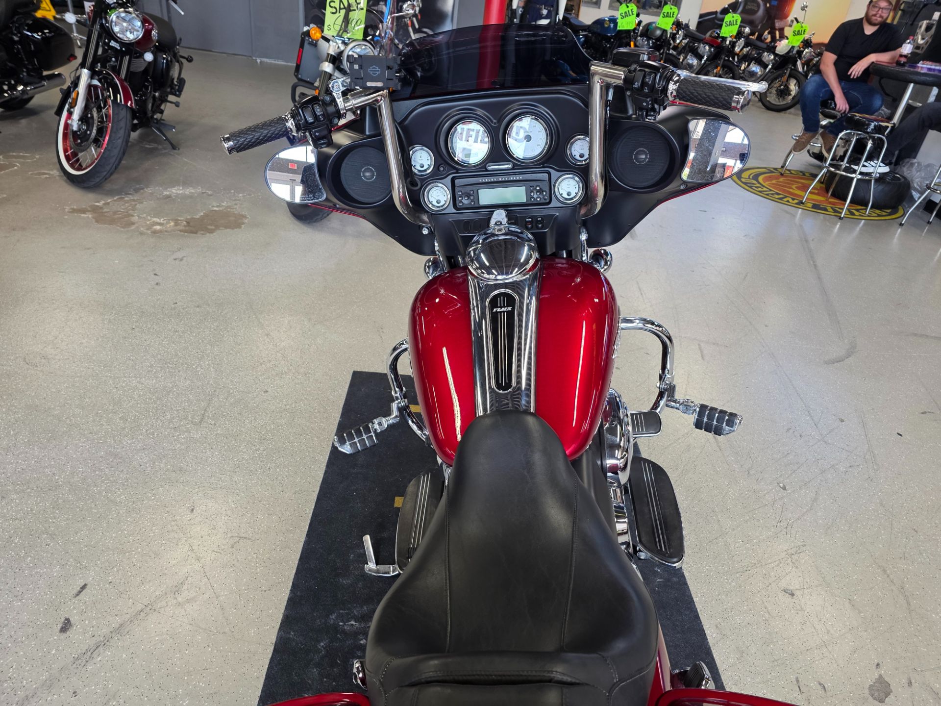 2013 Harley-Davidson Street Glide® in Fort Myers, Florida - Photo 10