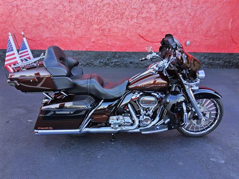 2019 Harley-Davidson CVO™ Limited in Fort Myers, Florida - Photo 1