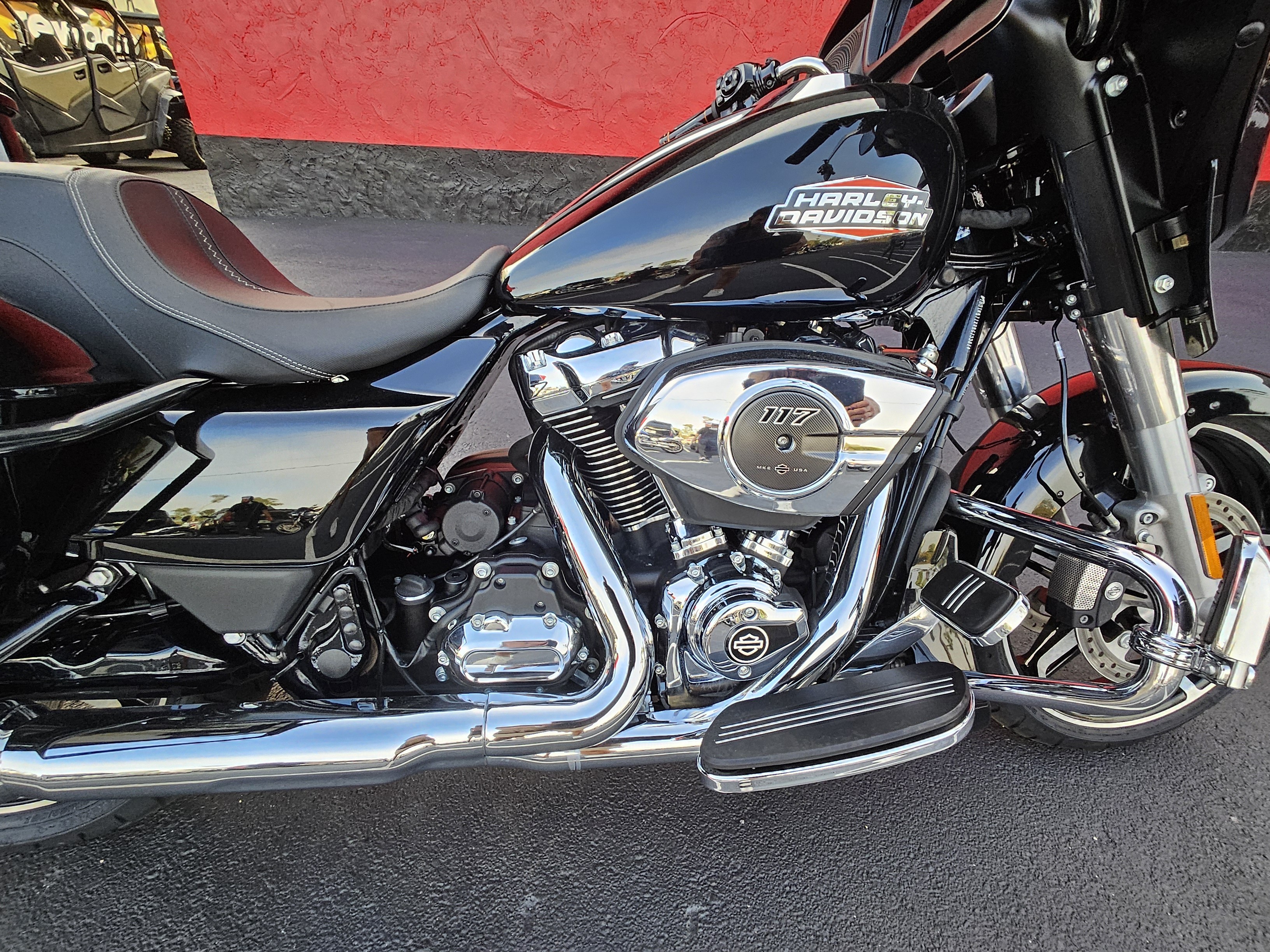 2024 Harley-Davidson Street Glide® in Fort Myers, Florida - Photo 2