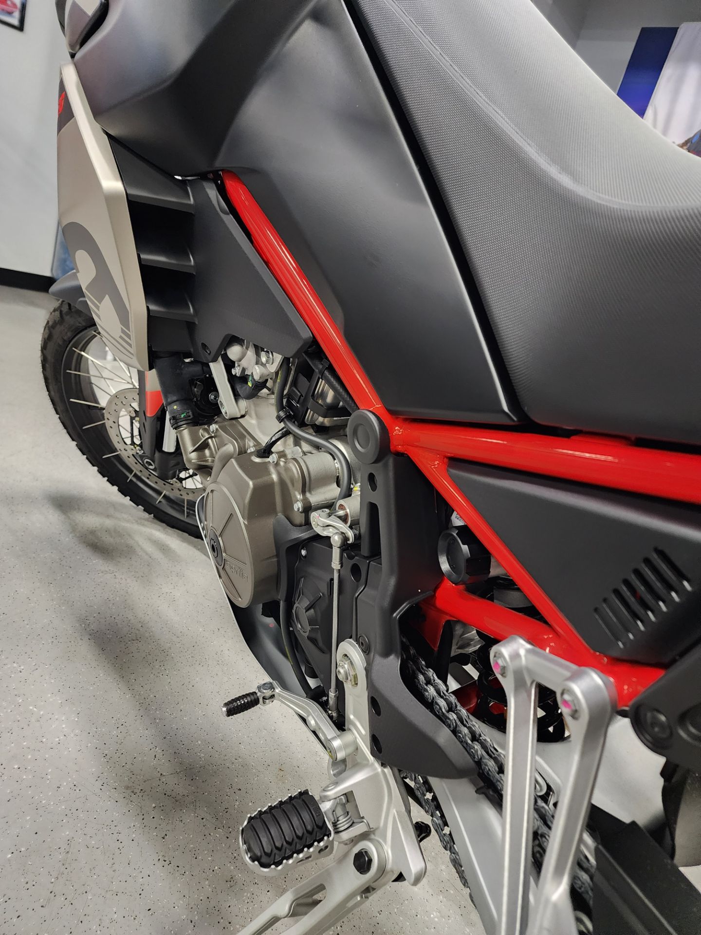 2024 Aprilia Tuareg 660 in Fort Myers, Florida - Photo 11