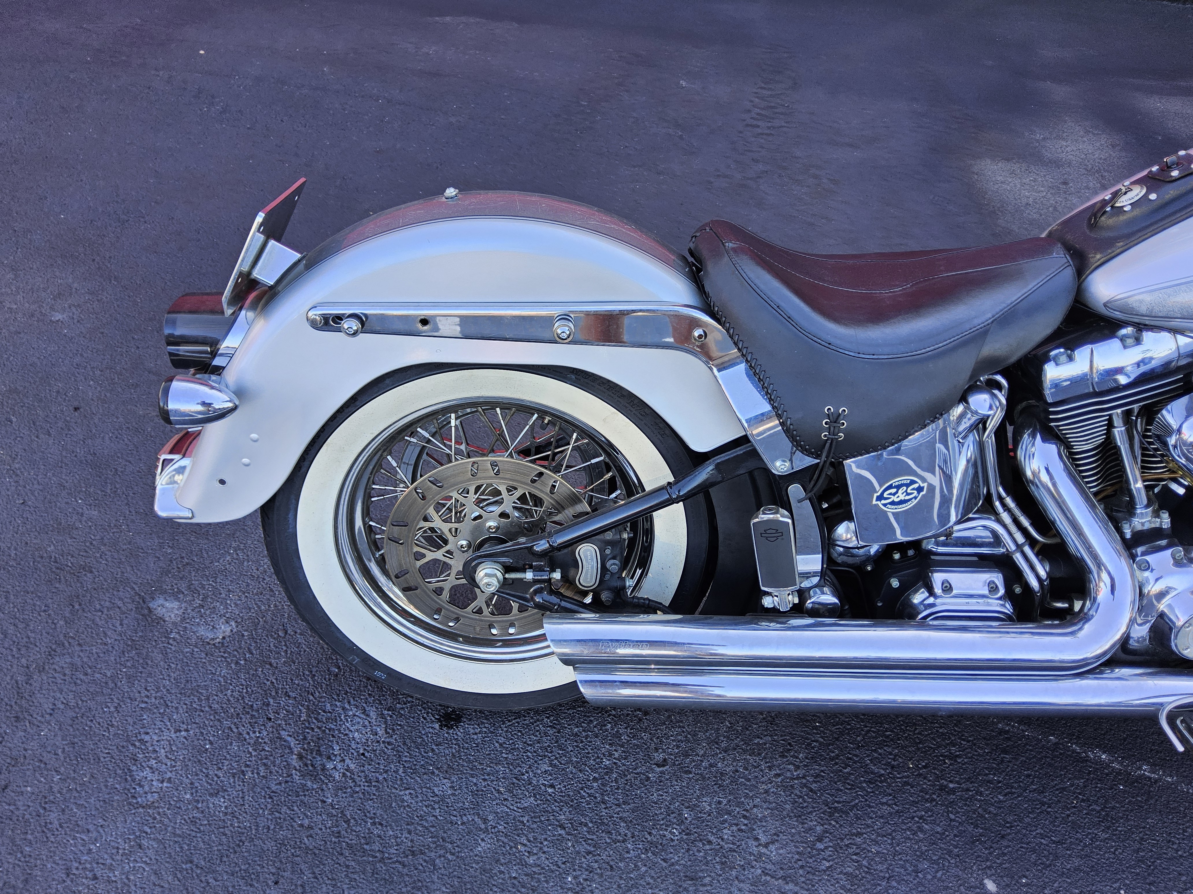 2000 Harley-Davidson FLSTC Heritage Softail® Classic in Fort Myers, Florida - Photo 3