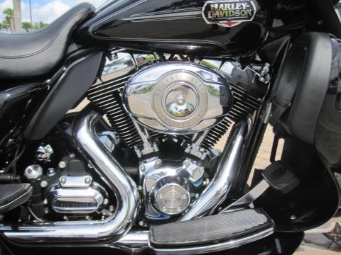 2010 Harley-Davidson California Sidecar in Fort Myers, Florida - Photo 4