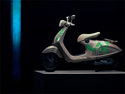New 2024 Vespa 946 Dragon 150 | Scooters in Marietta GA