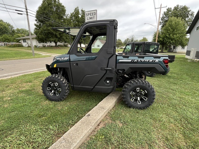2027 Polaris Ranger XP 1000 NorthStar Ultimate 1