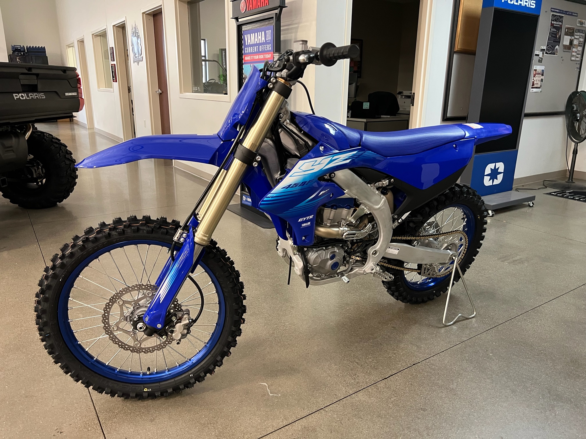 2027 Yamaha YZ450F 4