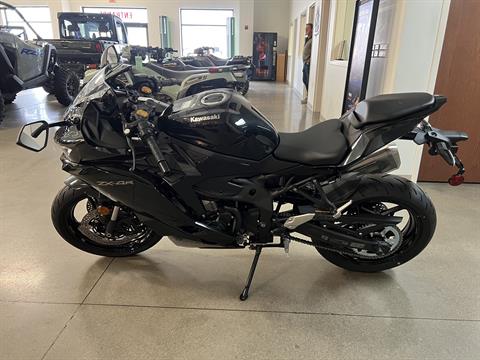 New 2026 Kawasaki Ninja® ZX™-4R ABS, Bettendorf IA | Specs, Price