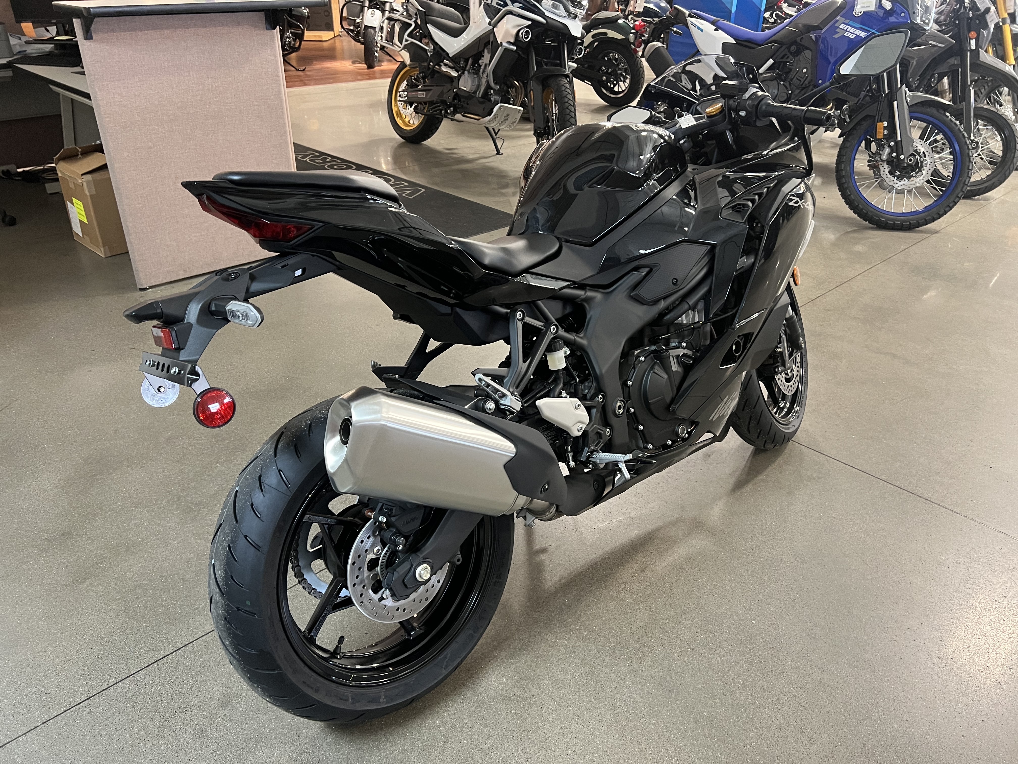 New 2026 Kawasaki Ninja® ZX™-4R ABS, Bettendorf IA | Specs, Price