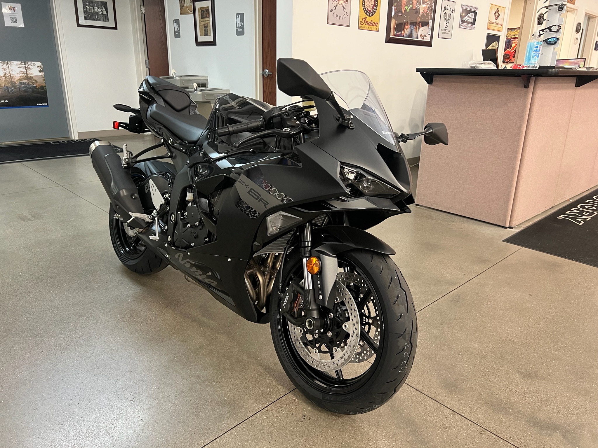 New 2027 Kawasaki Ninja® ZX™-6R ABS, Bettendorf IA | Specs, Price