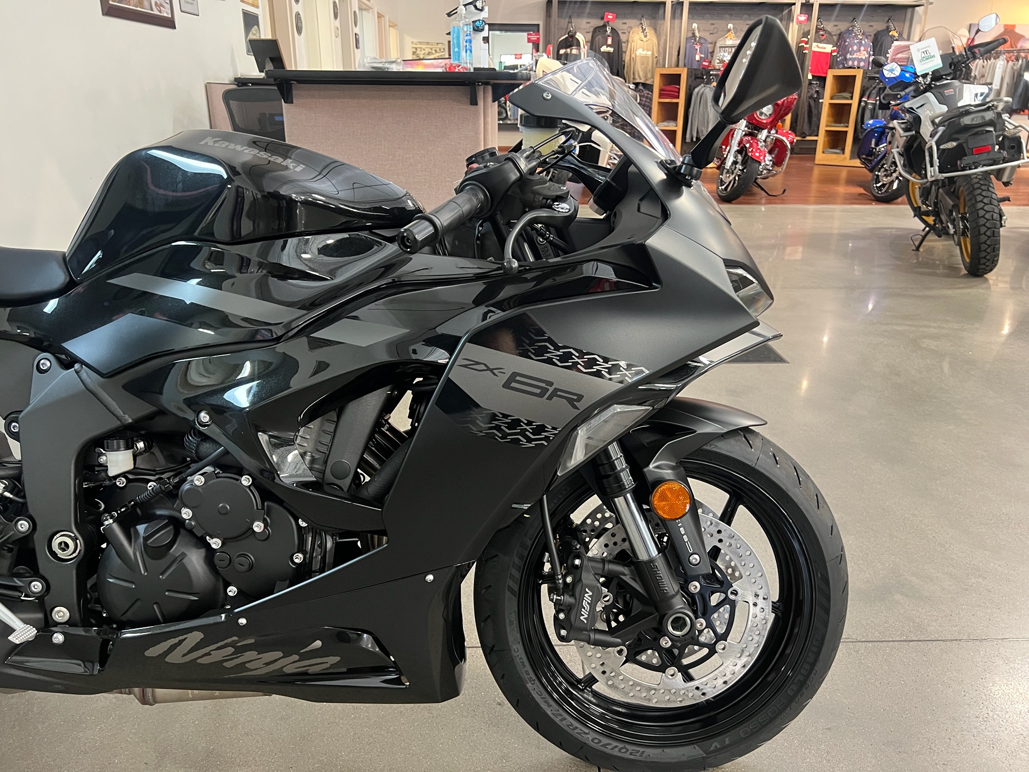 New 2027 Kawasaki Ninja® ZX™-6R ABS, Bettendorf IA | Specs, Price