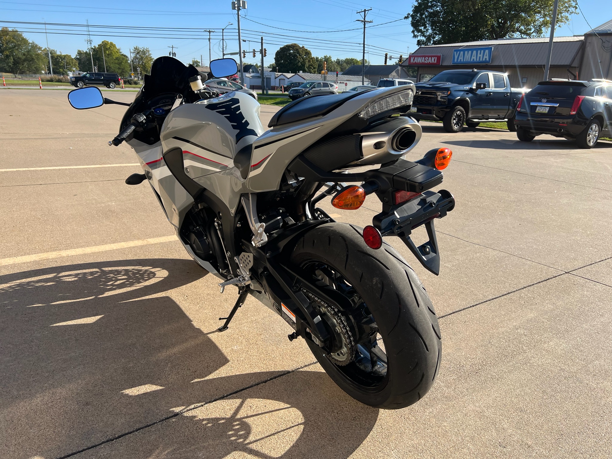 2025 Honda CBR600RR 8